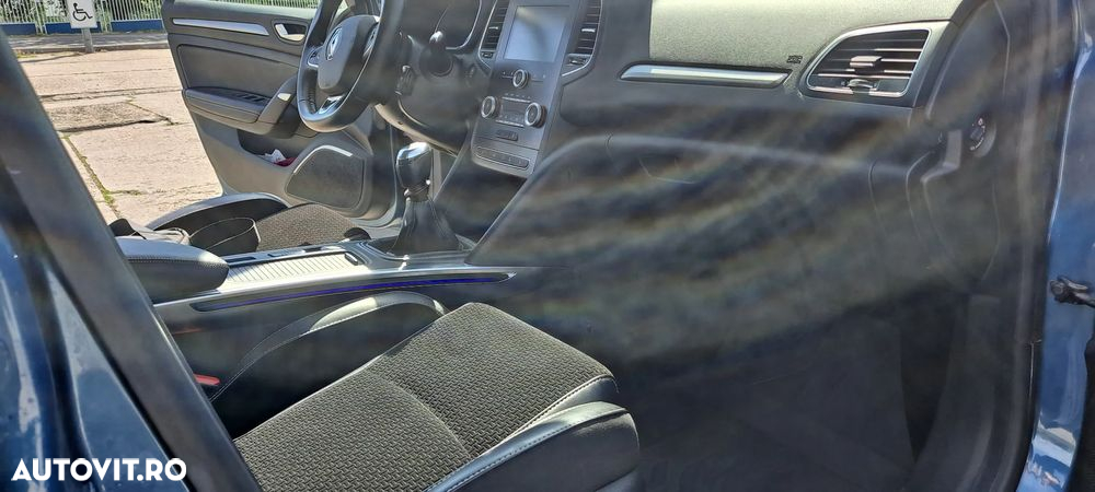Renault Megane ENERGY dCi Intens - 11