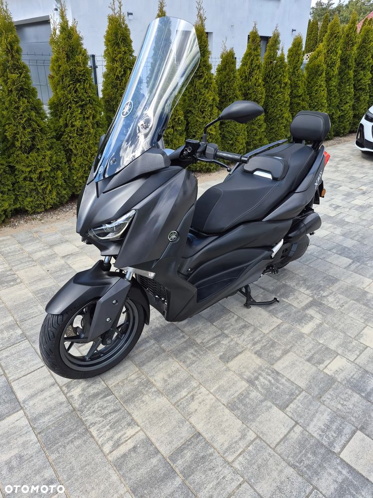Yamaha X-max - 1