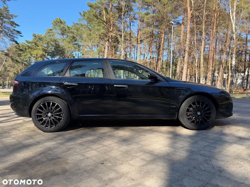 Alfa Romeo 159 1.9 JTDM 8V DPF Distinctive - 10