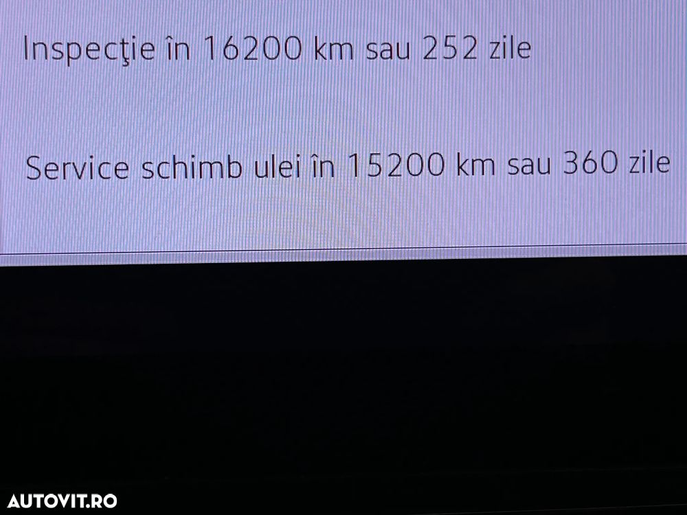 Volkswagen Touran 2.0 TDI DSG Comfortline - 23