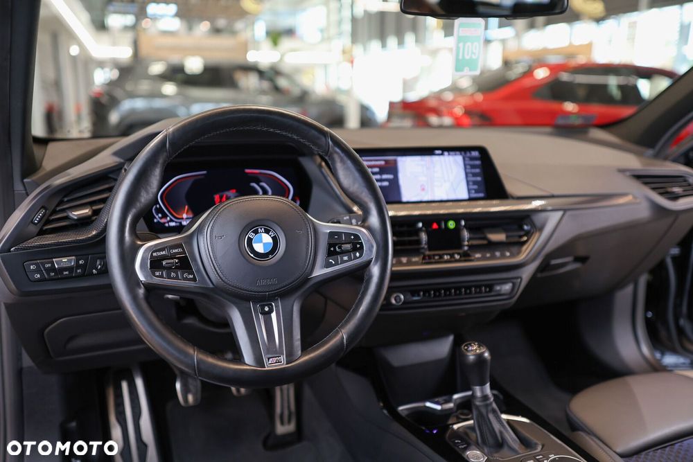 BMW Seria 1 - 13