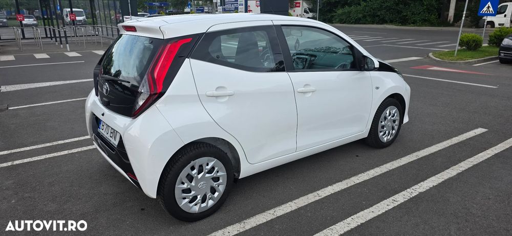 Toyota Aygo 1.0 VVY-I 5 usi X-connect - 6