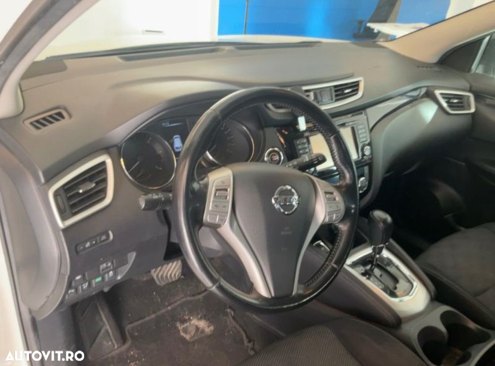 Nissan Qashqai 1.6 DCI Start/Stop X-TRONIC N-Connecta - 5