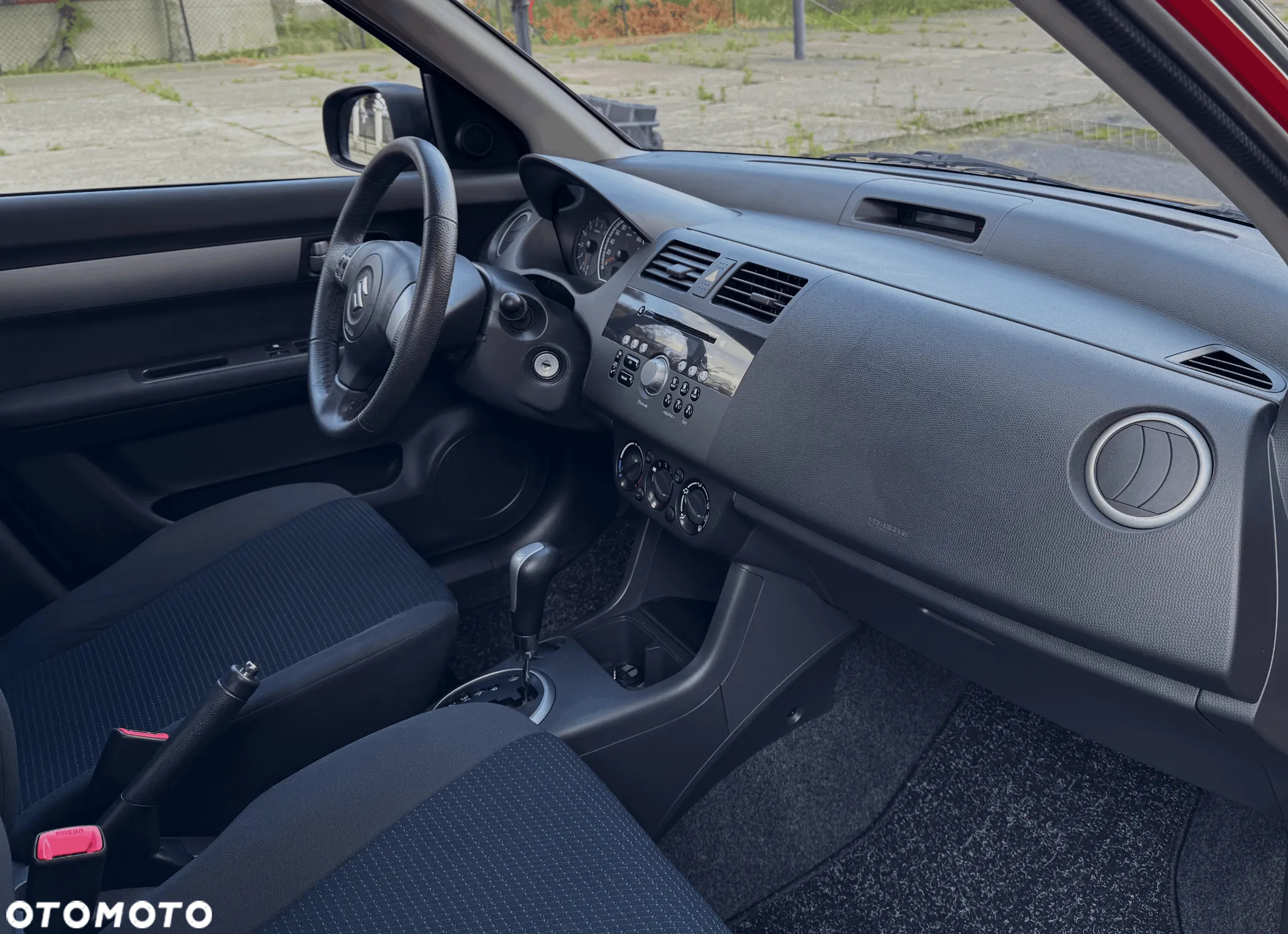 Suzuki Swift 1.5 GLX / Comfort - 25