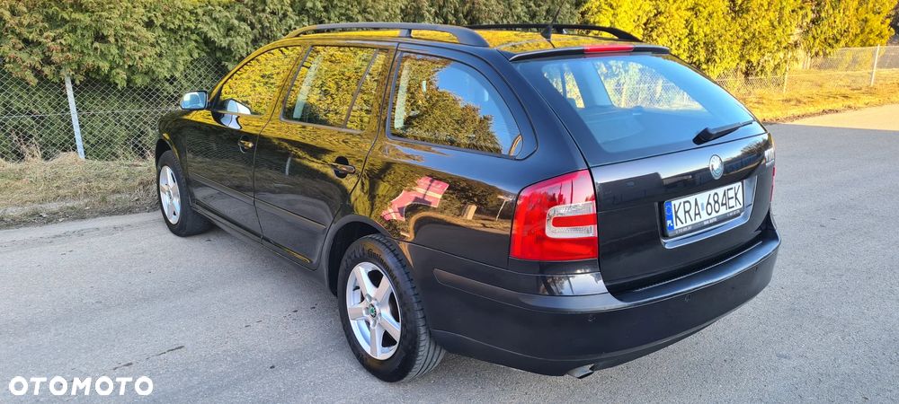 Skoda Octavia 1.6 Team Edition - 4