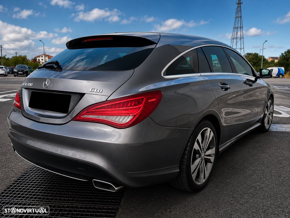 Mercedes-Benz CLA 200 d Shooting Brake Aut. — fotografia 5