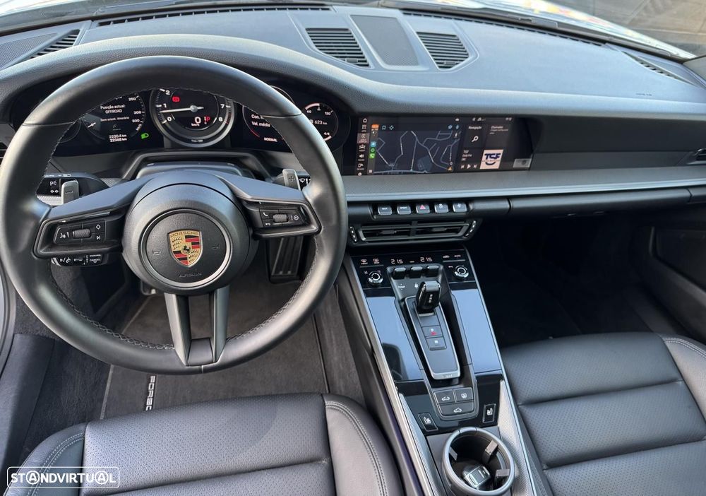 Porsche 911 (992) Carrera PDK - 13