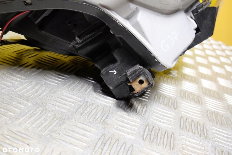 INFINITI G G37 V37 COUPE 2008- REFLEKTOR LAMPA XENON PRAWA CIEMNA USA - 4