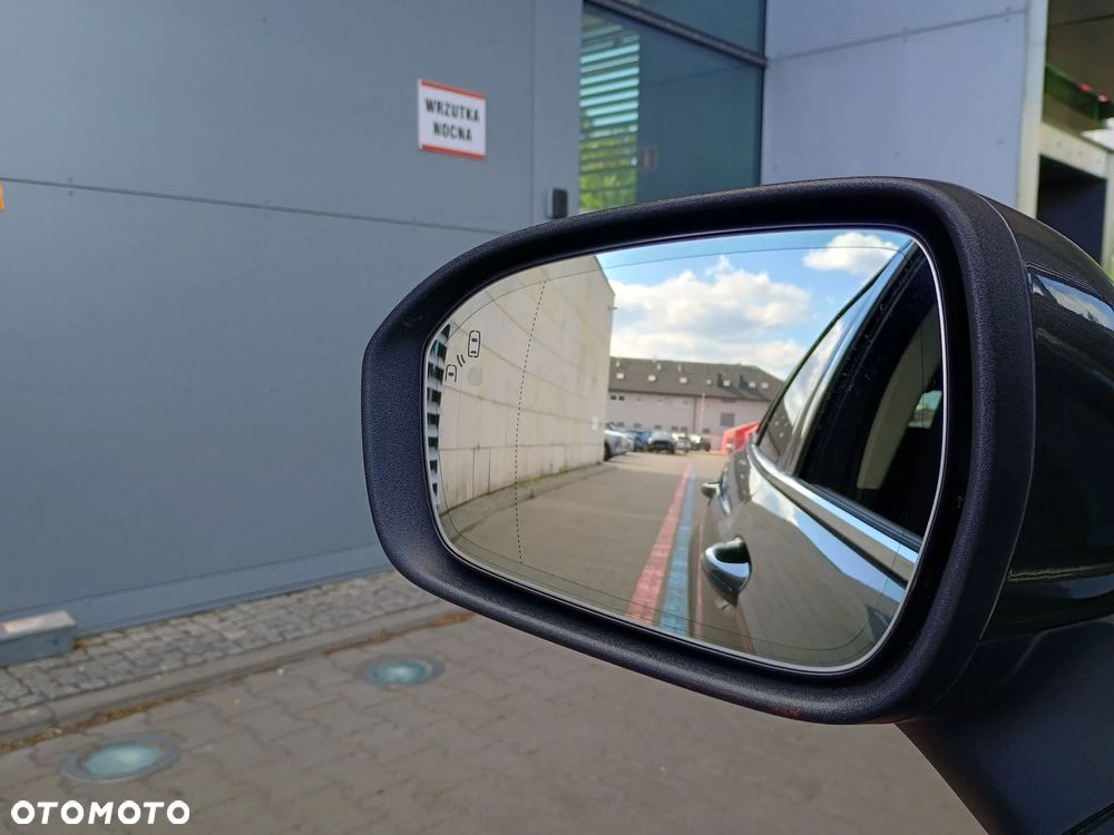 Ford Mondeo 2.0 Hybrid Titanium GPF - 21