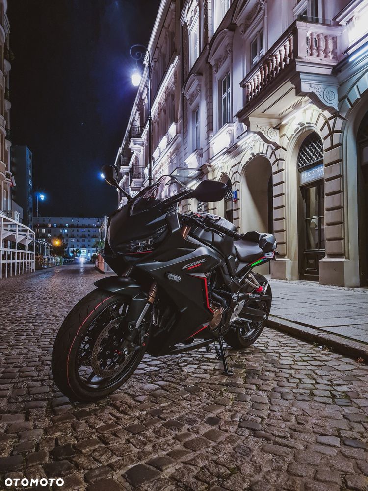 Honda CBR - 2
