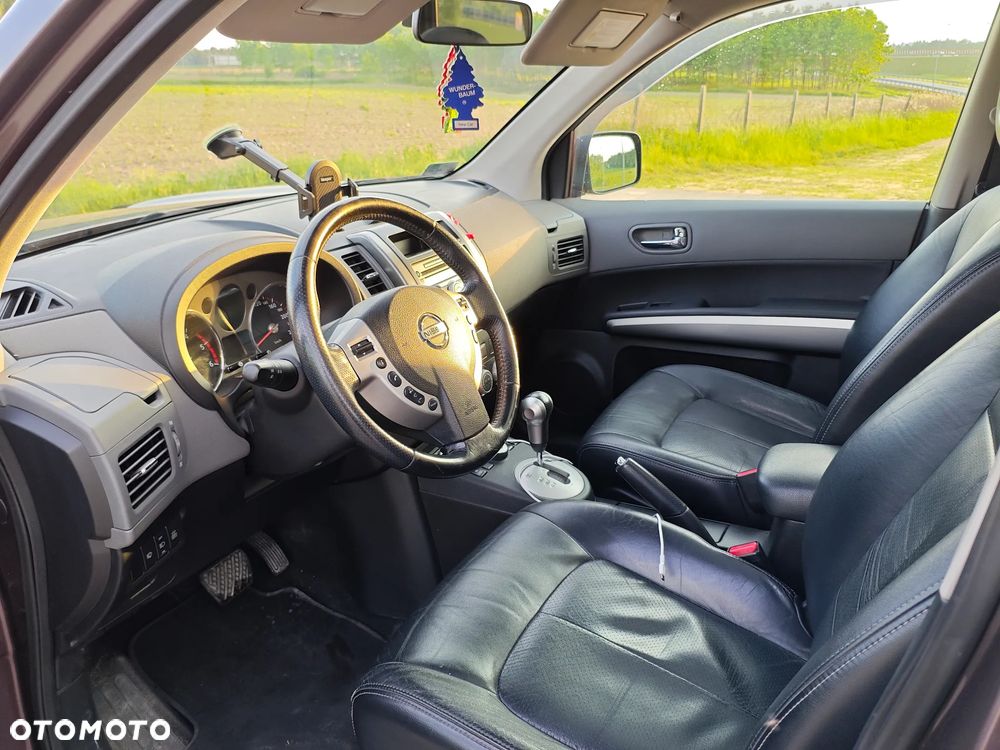Nissan X-Trail 2.0 dCi LE - 11
