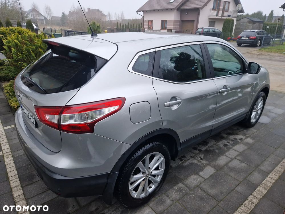 Nissan Qashqai - 4