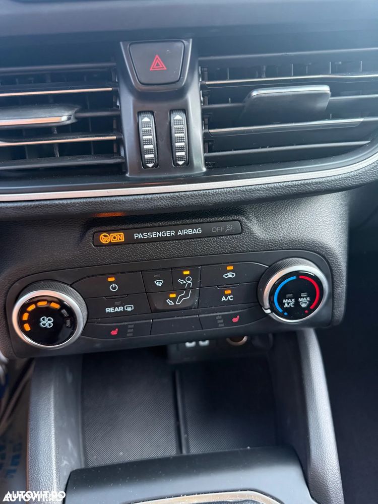 Ford Focus 1.0 EcoBoost Start-Stopp-System COOL&CONNECT - 8