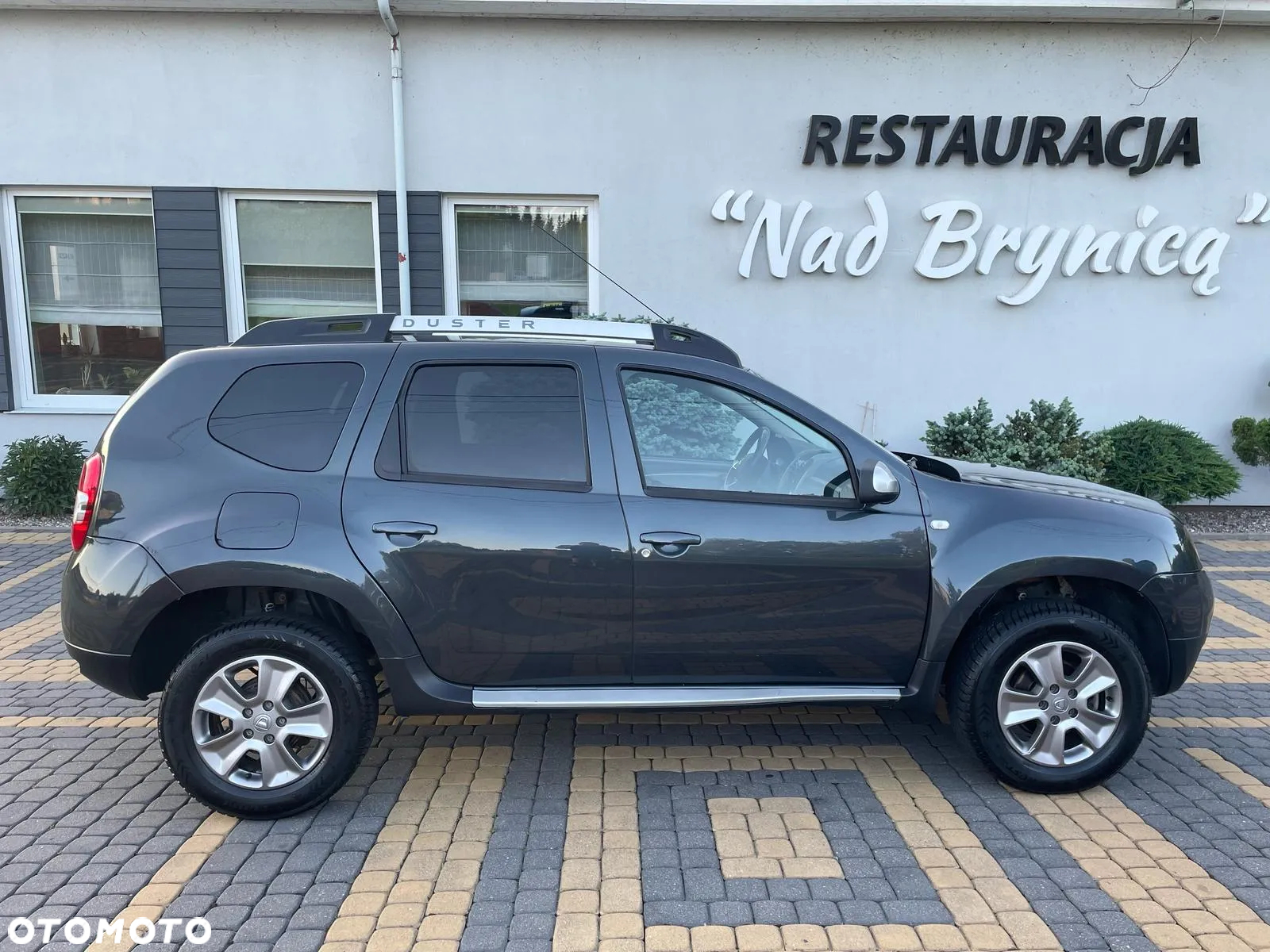 Dacia Duster 1.5 dCi Celebration 4x4 - 4