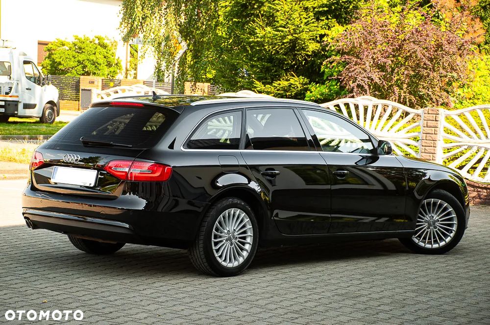 Audi A4 Avant 2.0 TDI DPF clean diesel multitronic Ambiente - 19