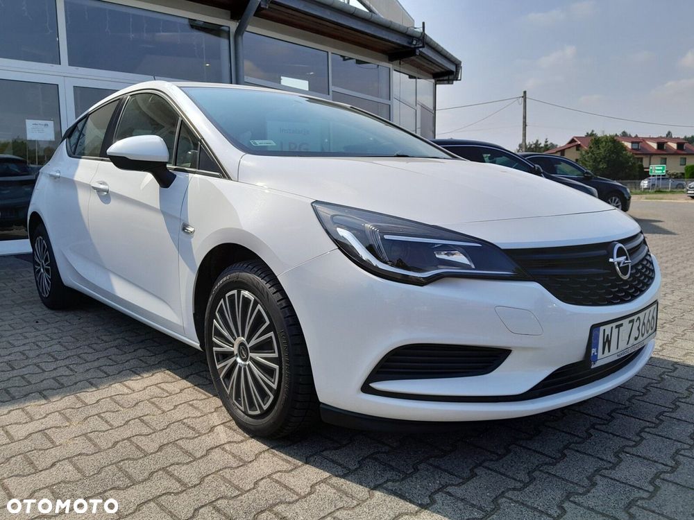 Opel Astra - 9