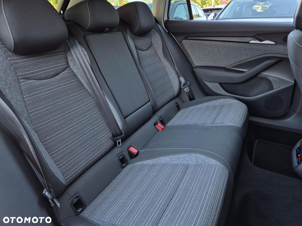 Skoda Superb 2.0 TDI SCR Selection DSG - 17