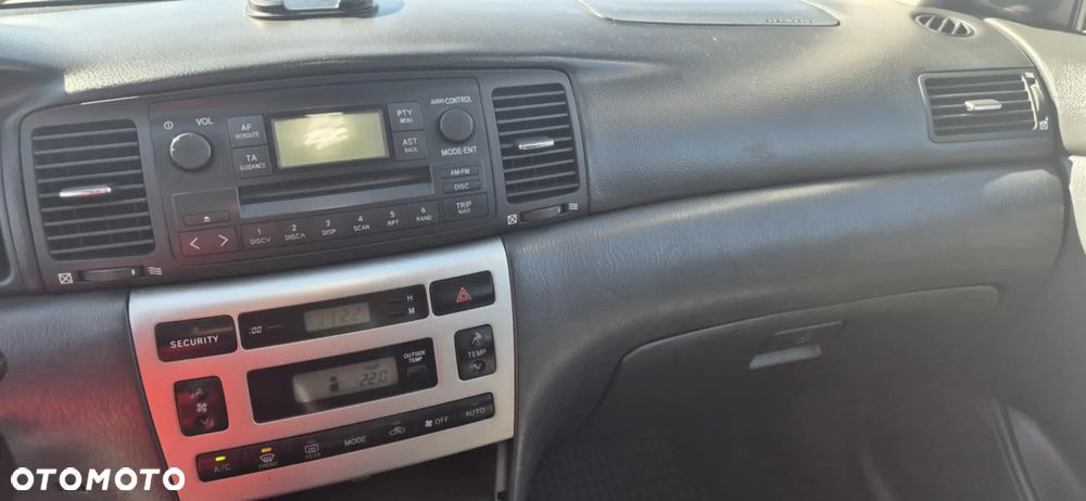 Toyota Corolla - 8