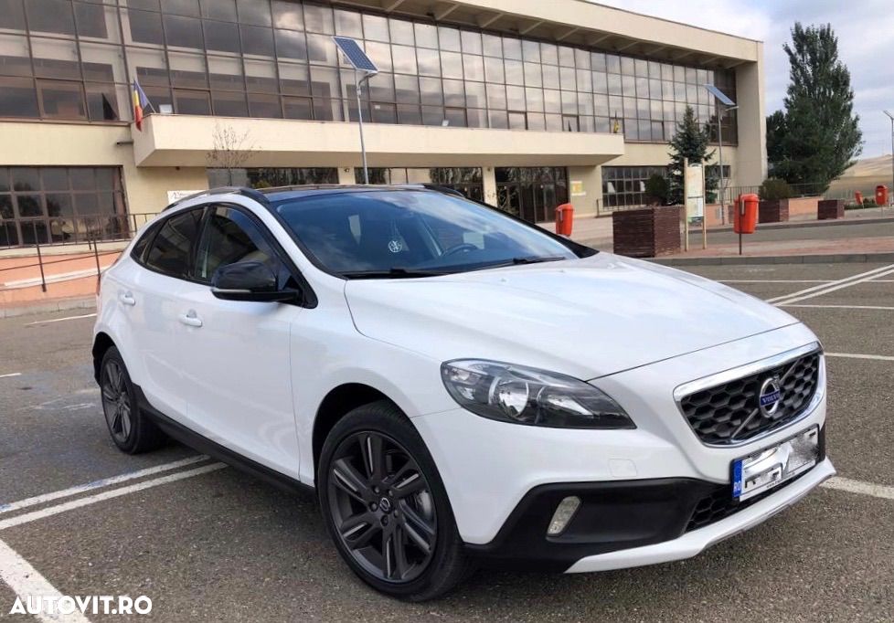 Volvo V40 Cross Country D2 - 6