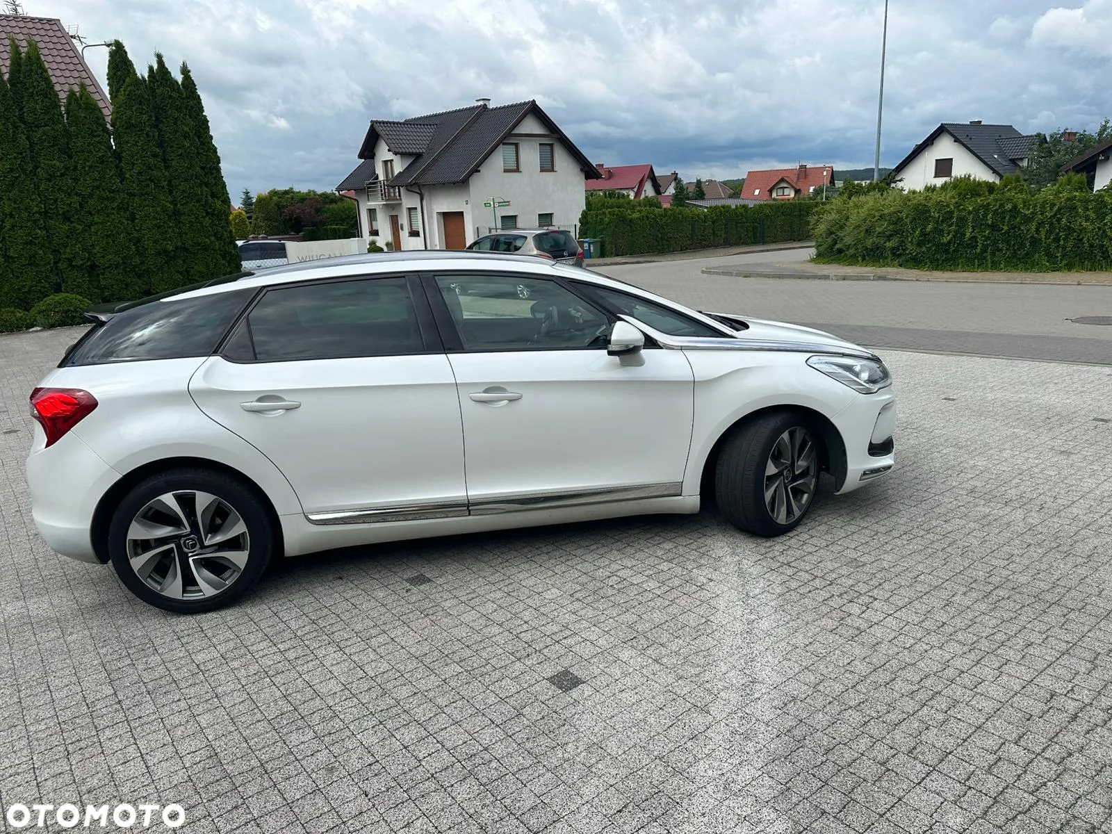 Citroën DS5 1.6 THP SoChic - 7