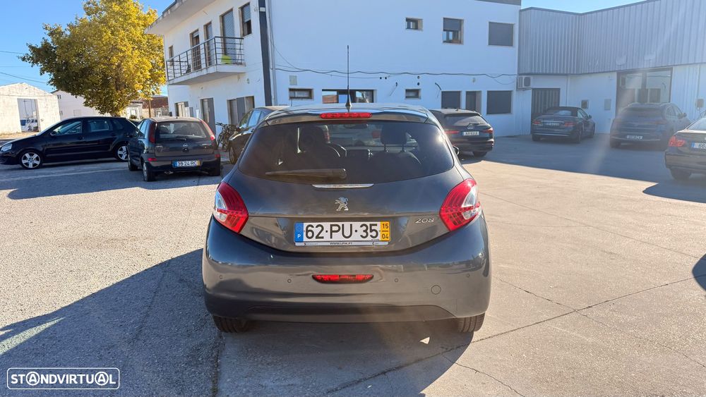Peugeot 208 1.2 PureTech Style - 7