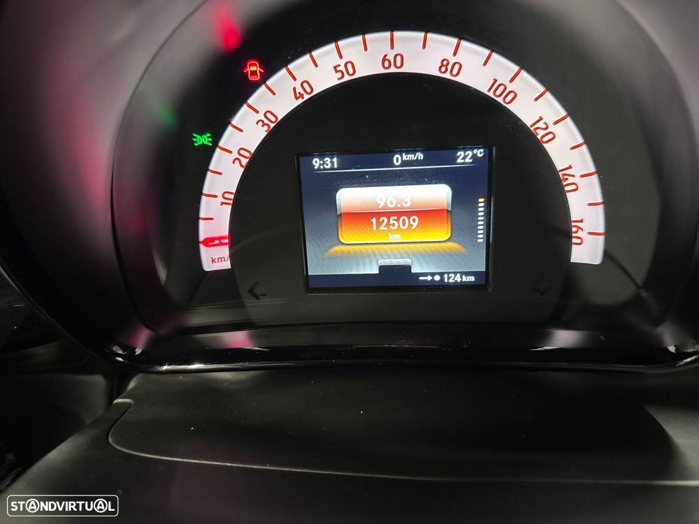 Smart ForTwo Coupé EQ Passion - 6