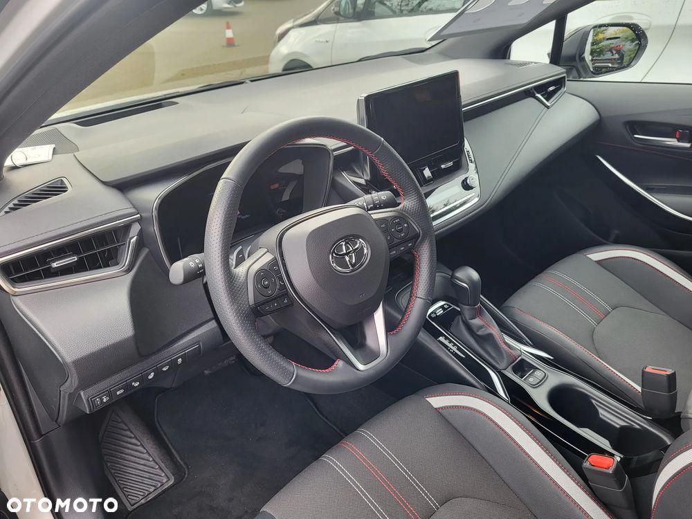 Toyota Corolla 2.0 Hybrid GR Sport - 25