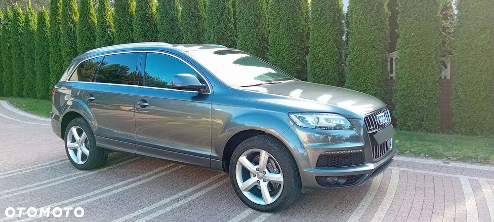 Audi Q7 - 7