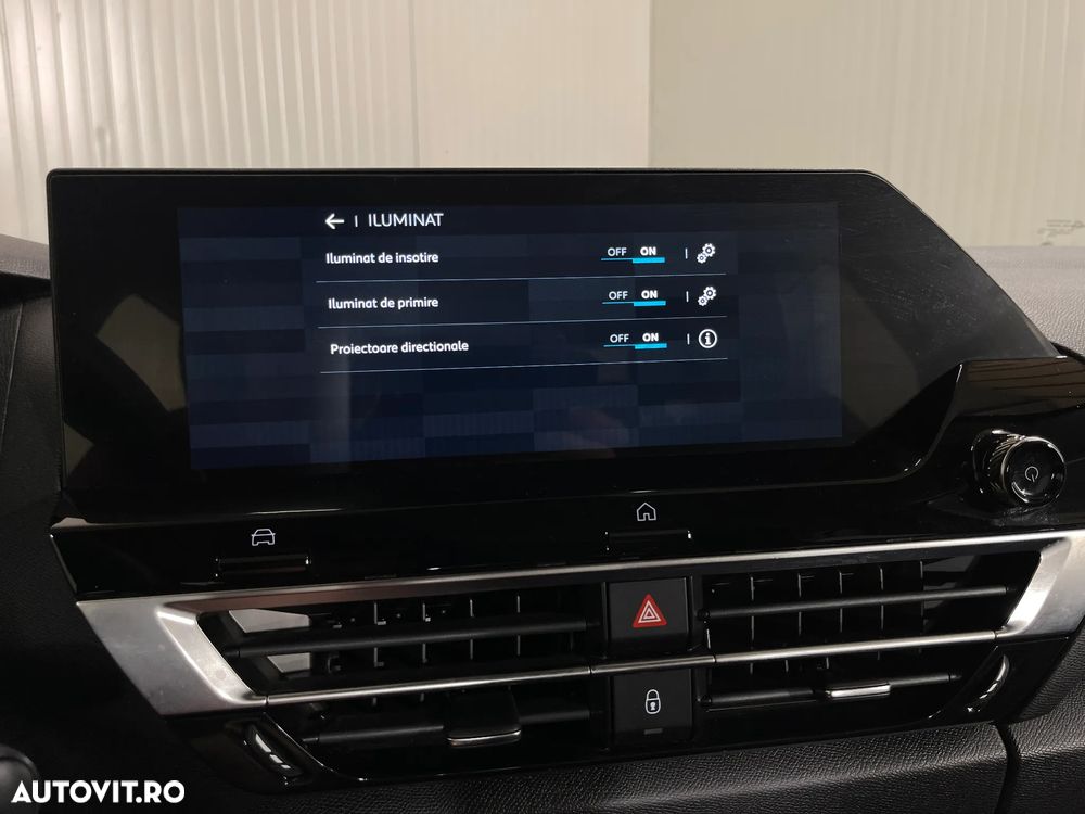 Citroën C4X PureTech 130 Stop&Start EAT8 FEEL PACK - 18