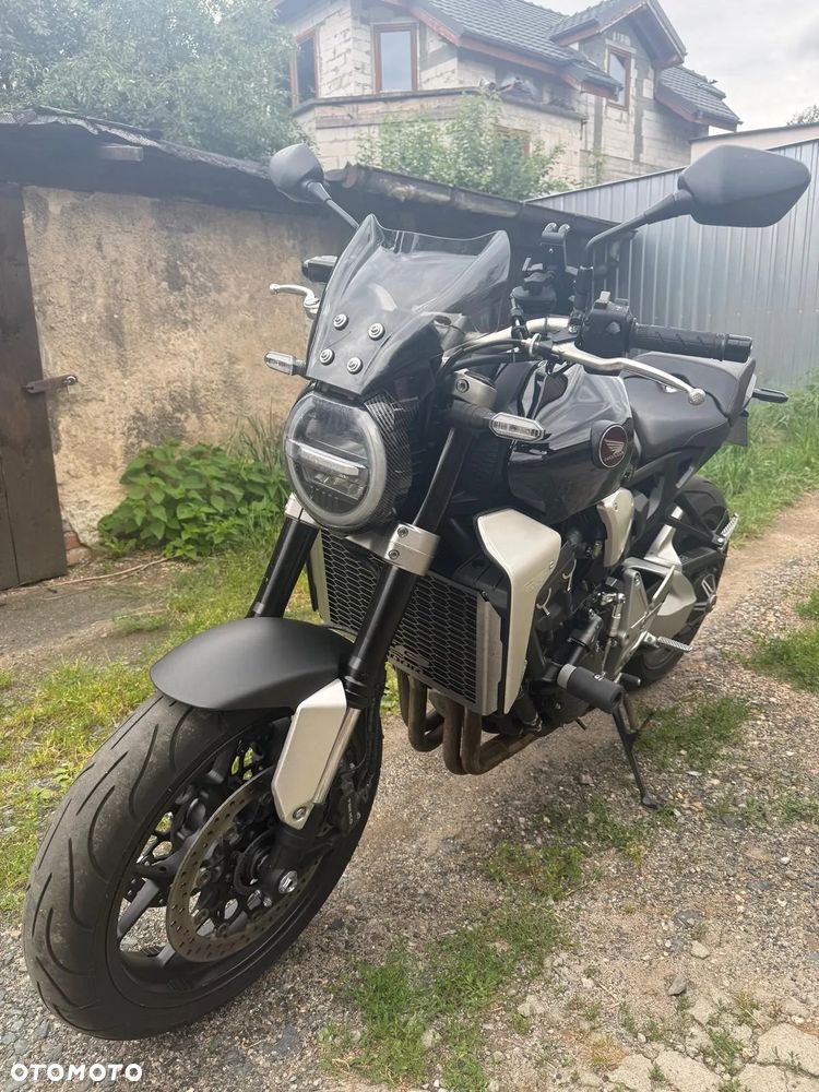 Honda CB - 4