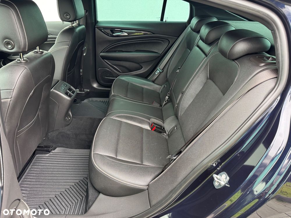 Opel Insignia 2.0 BiTurbo 4x4 Exclusive - 21