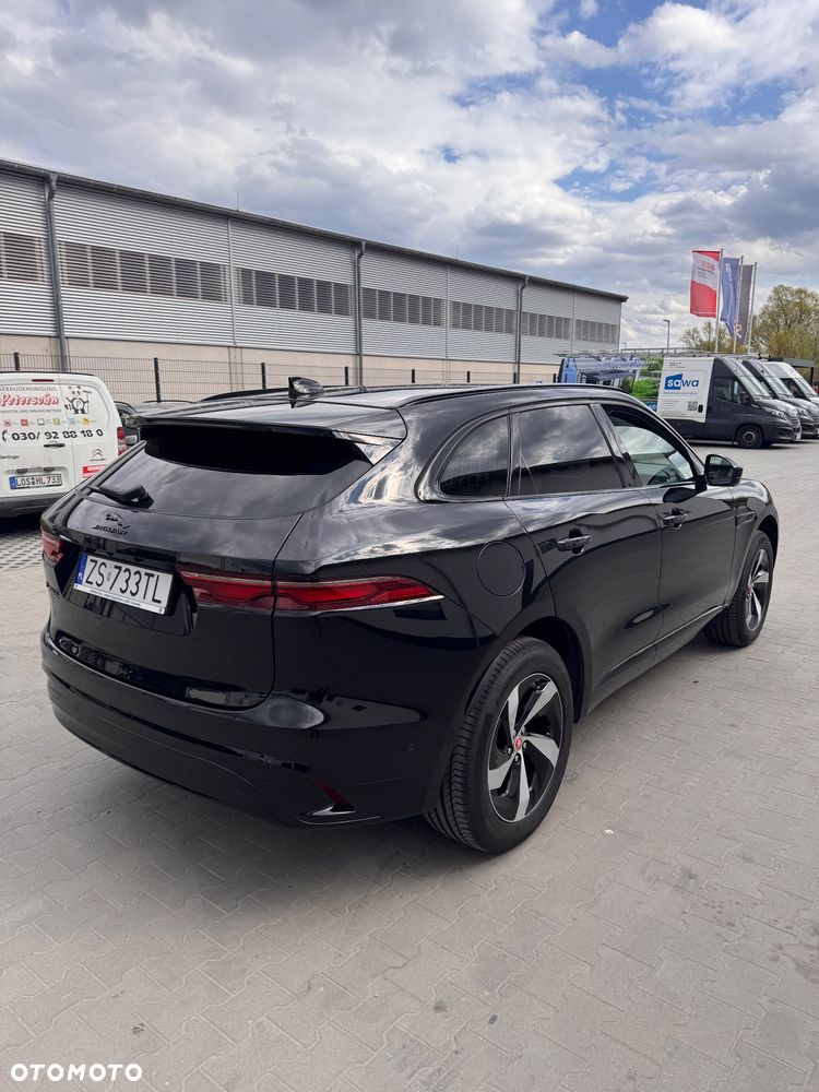 Jaguar F-Pace - 5