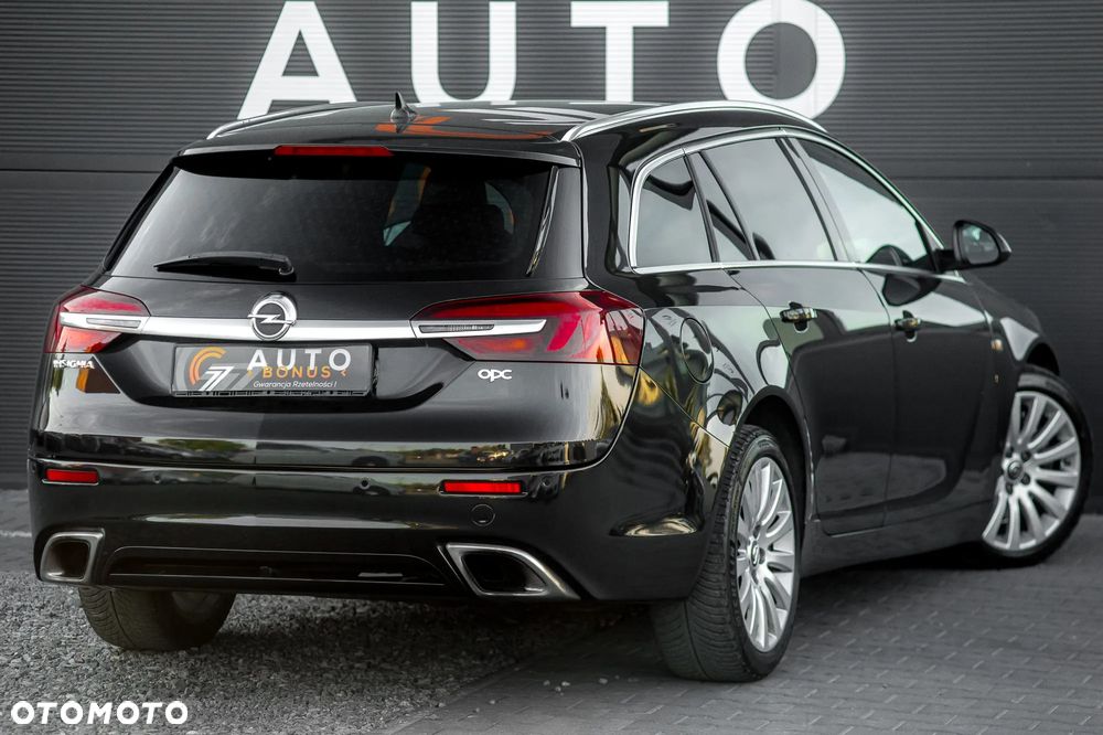 Opel Insignia 2.8 T V6 OPC - 11