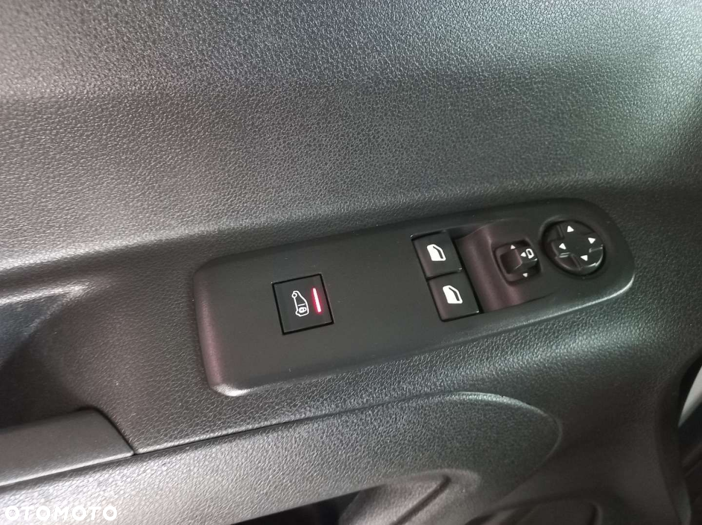 Citroën BERLINGO - 14