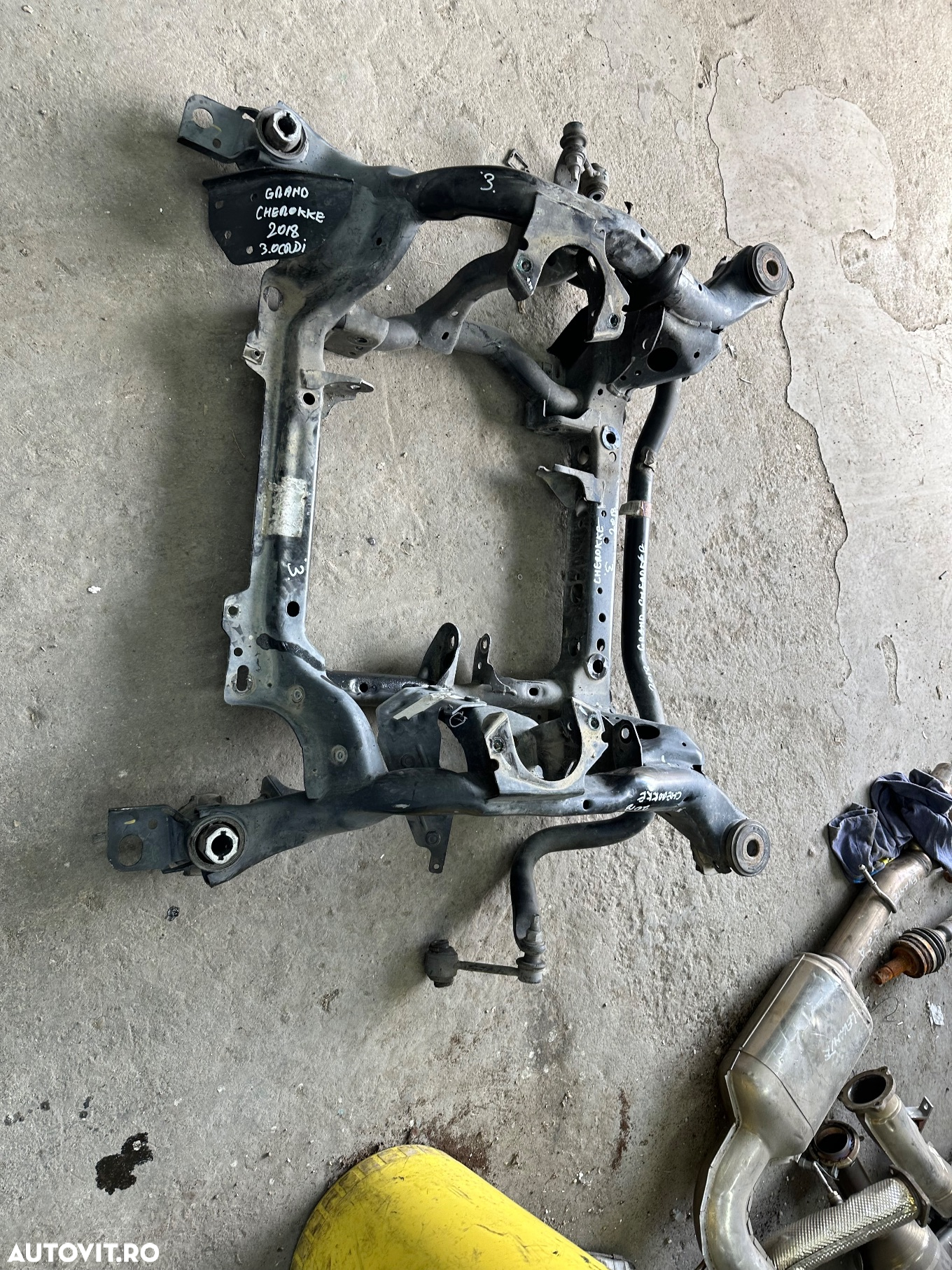 Punte fata, jug , cadru motor JEEP GRAD CHEROKEE 3.0 Crdi an 2018 - 5