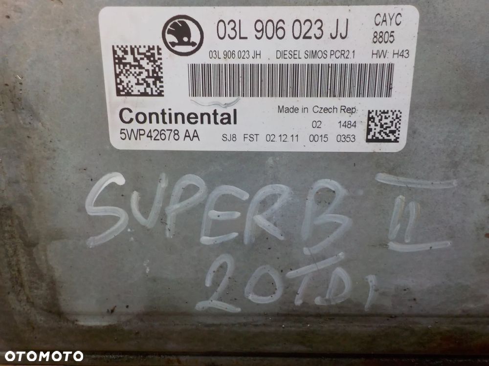 SKODA SUPERB II 1.6 TDI KOMPUTER STEROWNIK SILNIKA 03L906023JJ - 2