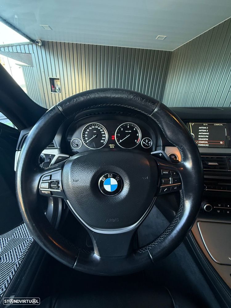 BMW 525 d Auto - 16