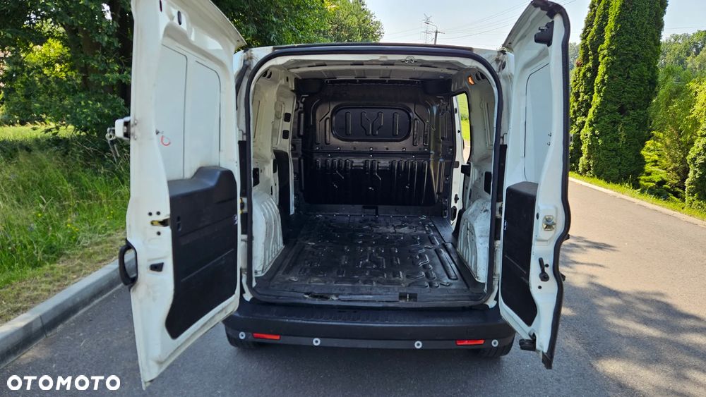 Fiat Doblo - 19