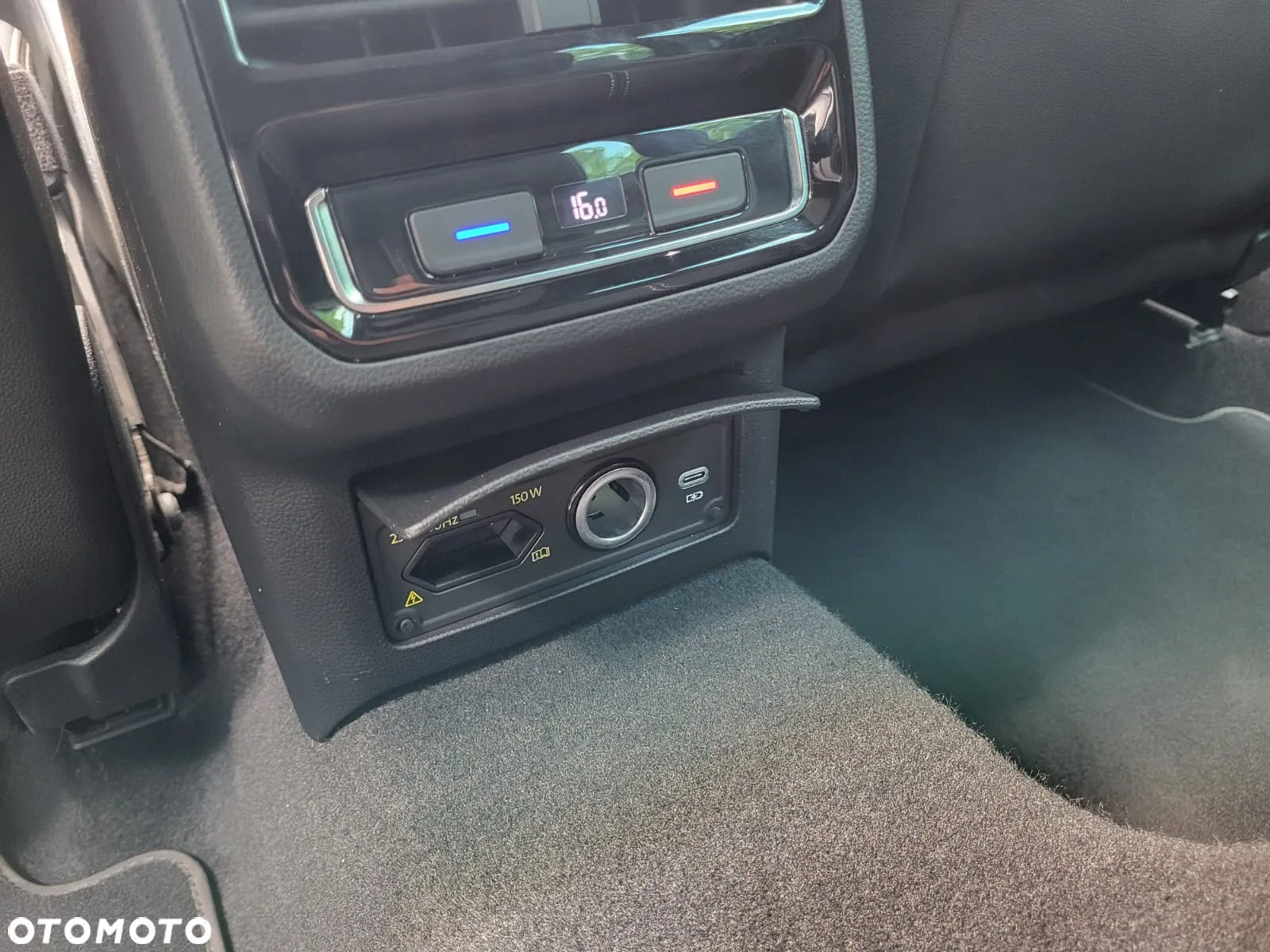 Volkswagen Passat 2.0 TSI Business DSG - 25