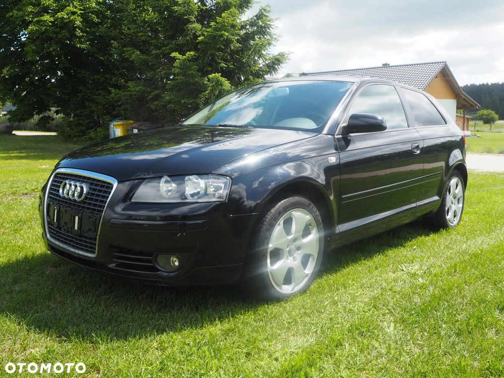 Audi A3 3-drzwiowe 1.6 Ambition - 3