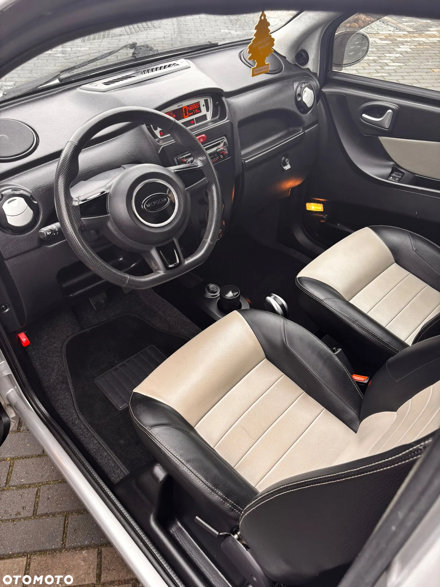 Microcar M.GO - 10