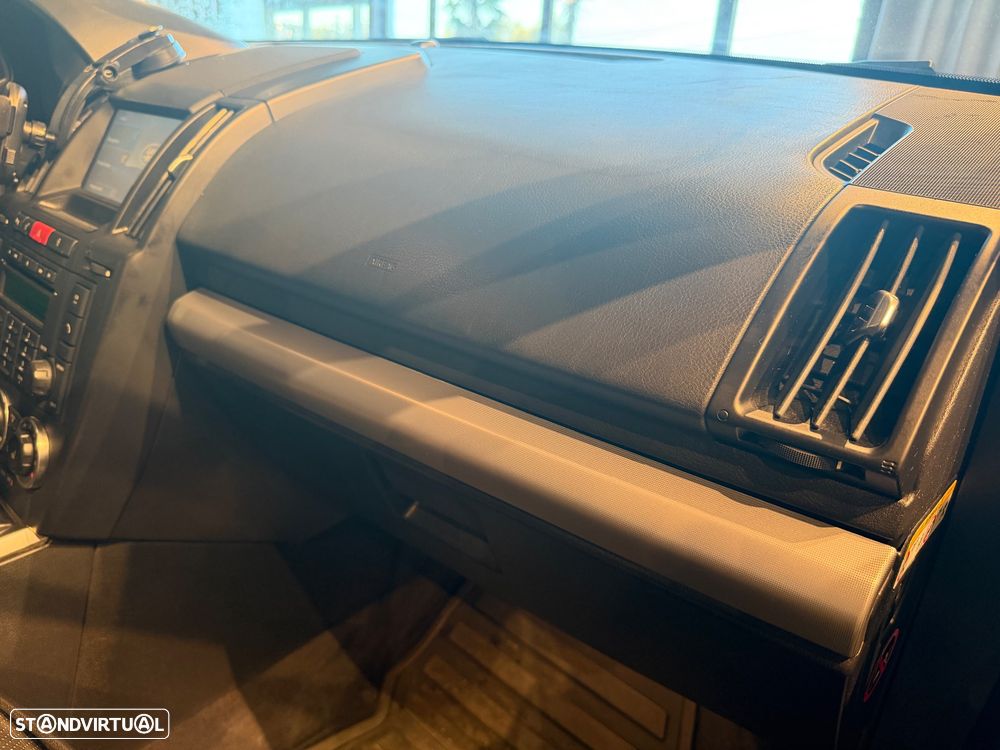 Land Rover Freelander TD4 Edition 60yrs - 36