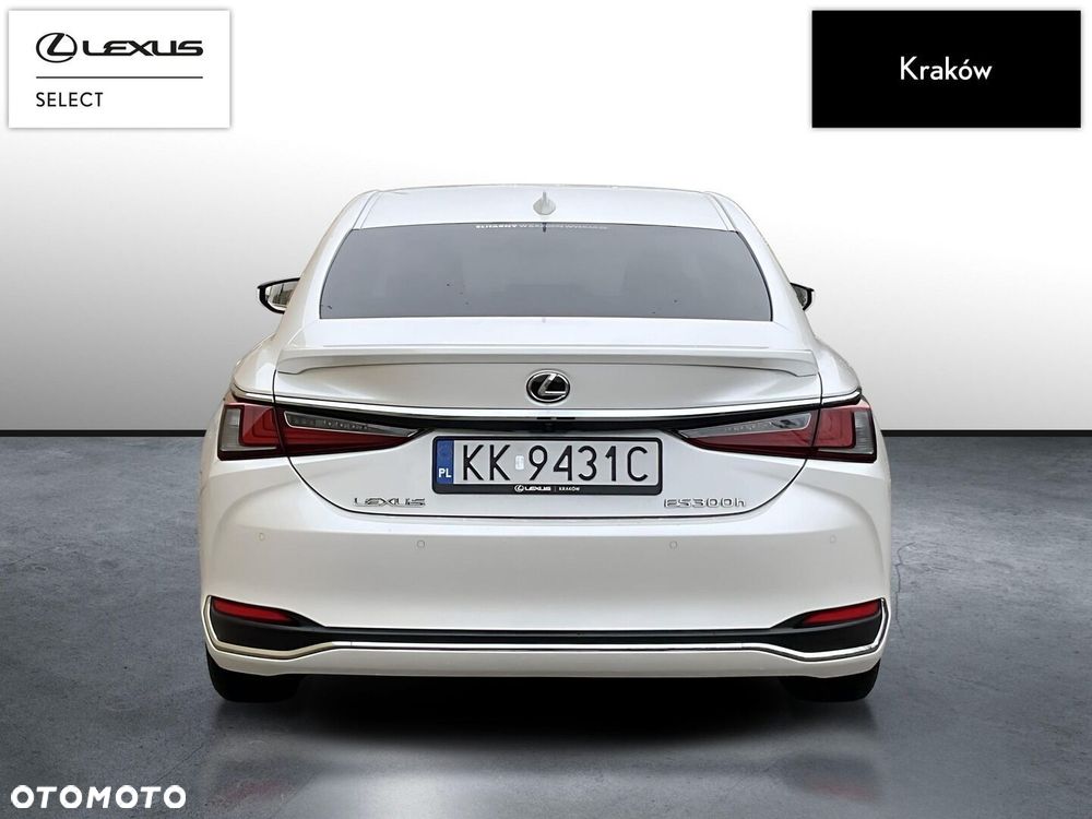 Lexus ES 300h Business Edition - 4