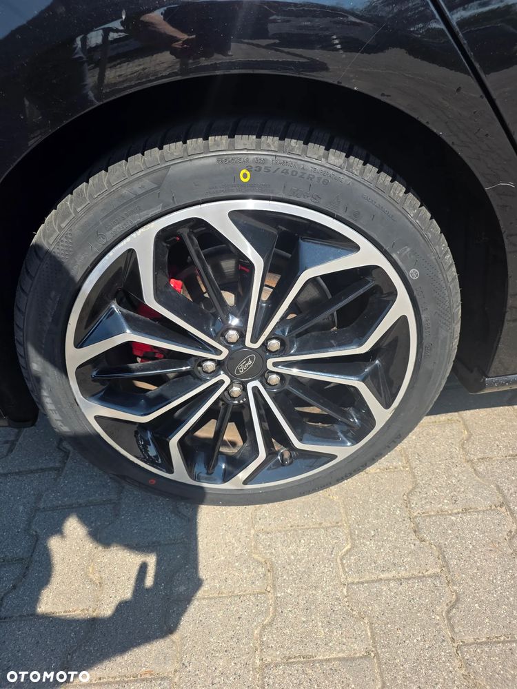 Ford Focus 1.0 EcoBoost ST-Line X - 22