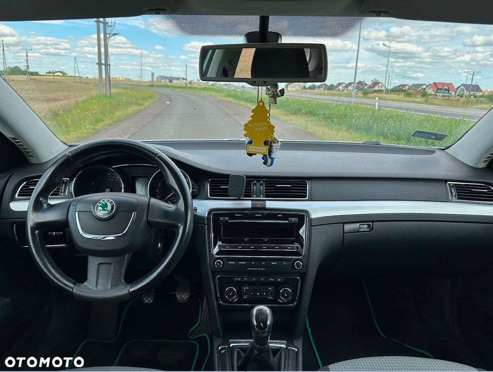 Skoda Superb 1.8 TSI Ambition - 11