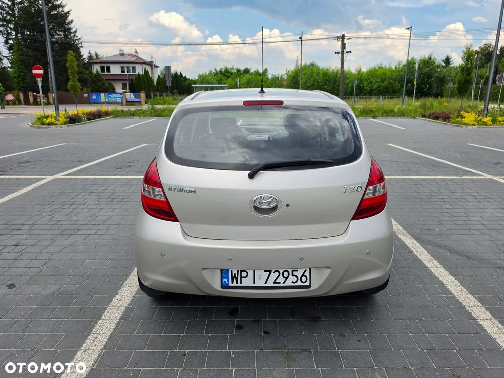 Hyundai i20 1.2 Comfort - 13