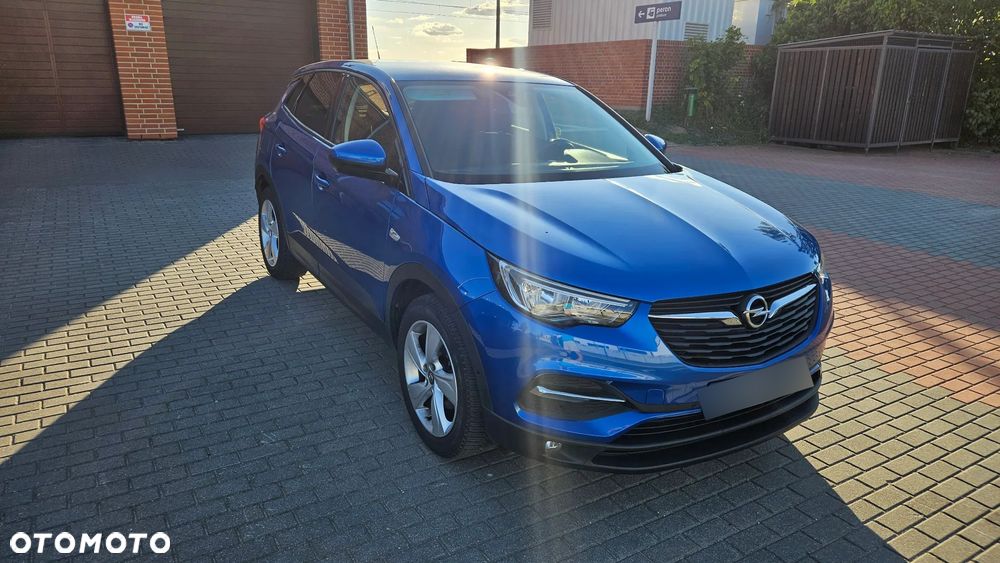Opel Grandland X 1.2 T GPF Design&Tech S&S - 15