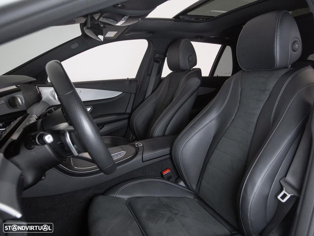 Mercedes-Benz E 300 de 4Matic T 9G-TRONIC AMG Line - 9
