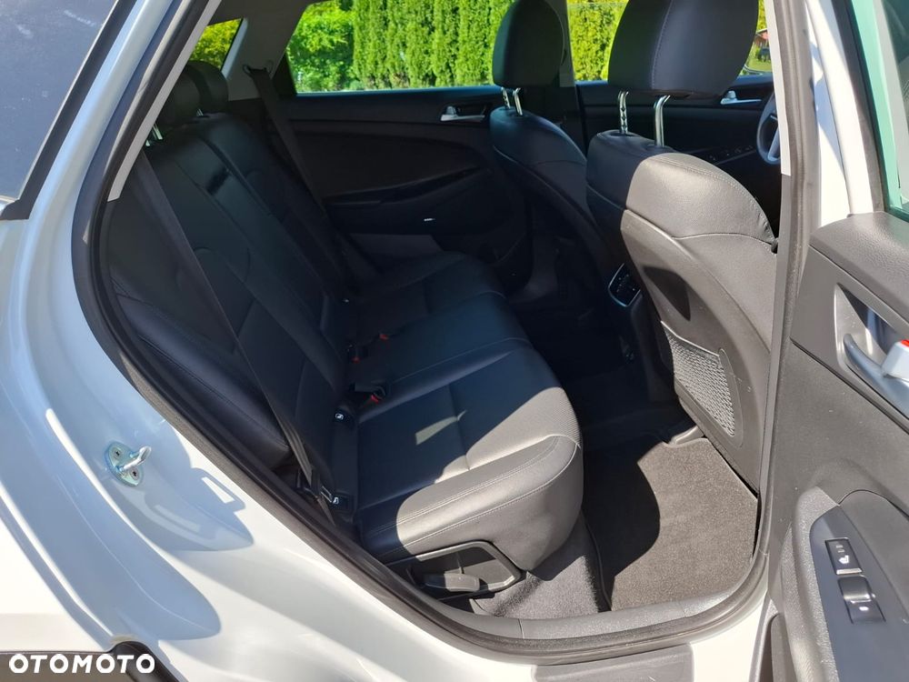 Hyundai Tucson blue 1.6 CRDi 2WD DCT Premium - 28