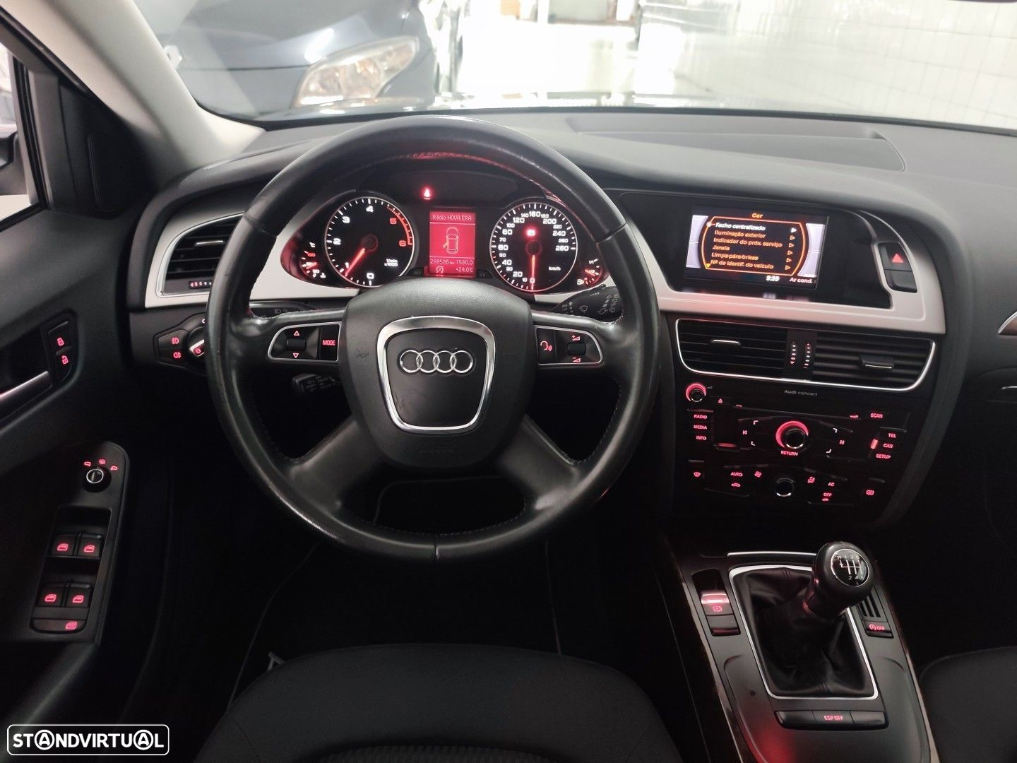 Audi A4 Avant 2.0 TDI exclusive - 12